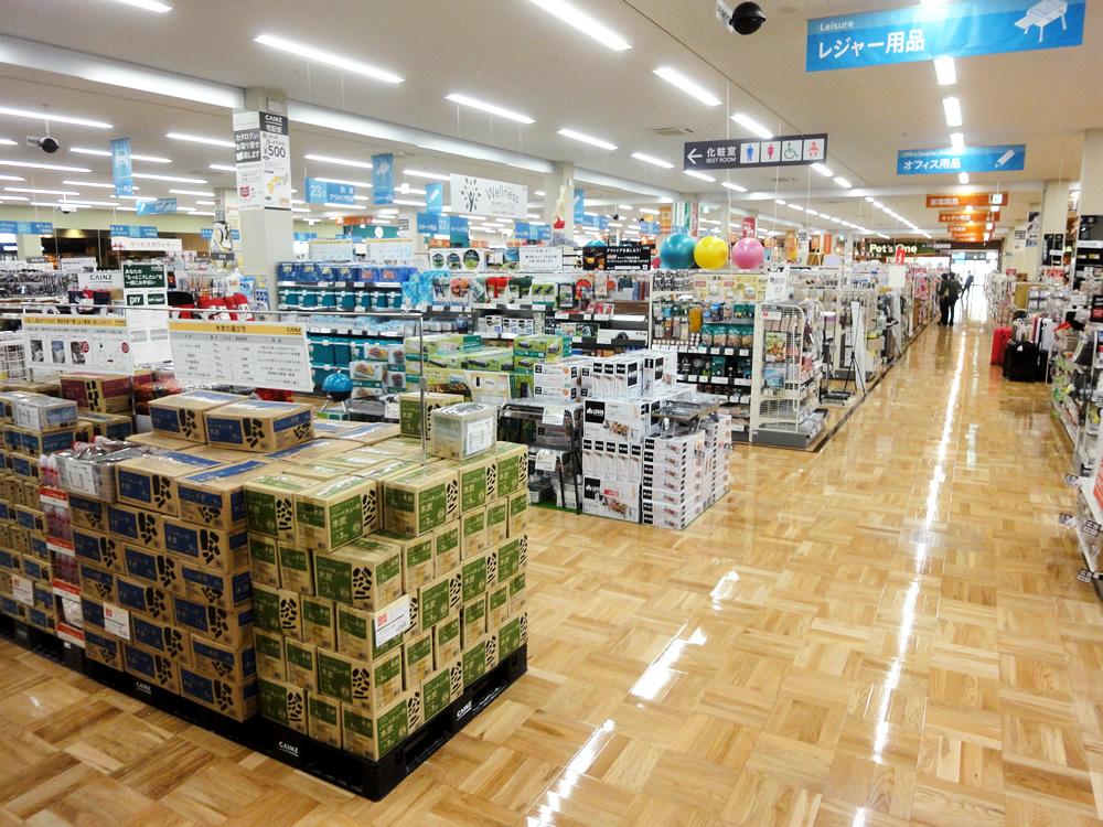 カインズ福岡新宮店 生活用品ゾーン