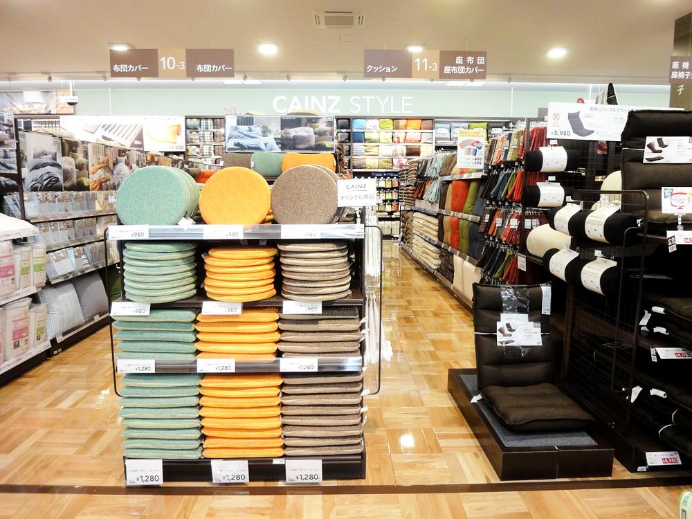 カインズ福岡新宮店 インテリアゾーン