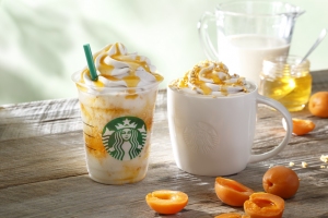 スターバックスが豆乳を一新し春限定ドリンク「アプリコット ハニー ソイ ラテ/クリーム フラペチーノ」を新発売
