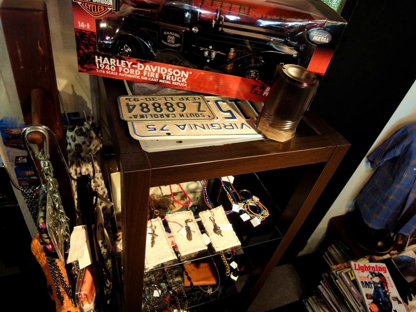 雑貨やアクセサリーも CLOTH×BRIDGE77 「クロスブリッジ77」