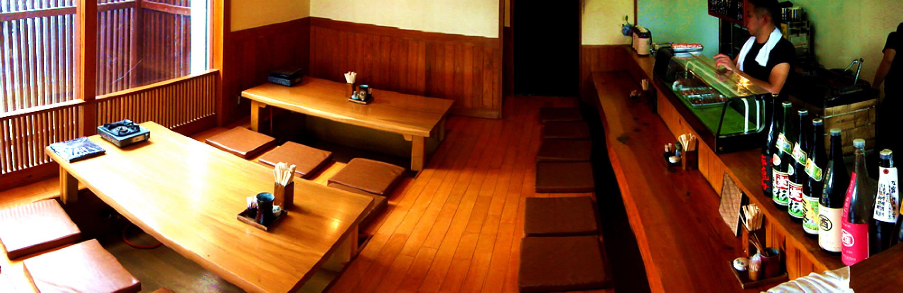 貸切にもちょうどいい広さの店内 もつ鍋 岩炭