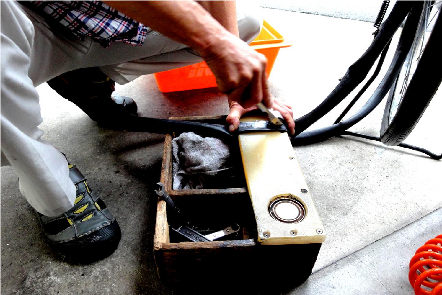 すばやく確実なプロの作業 あだちサイクル