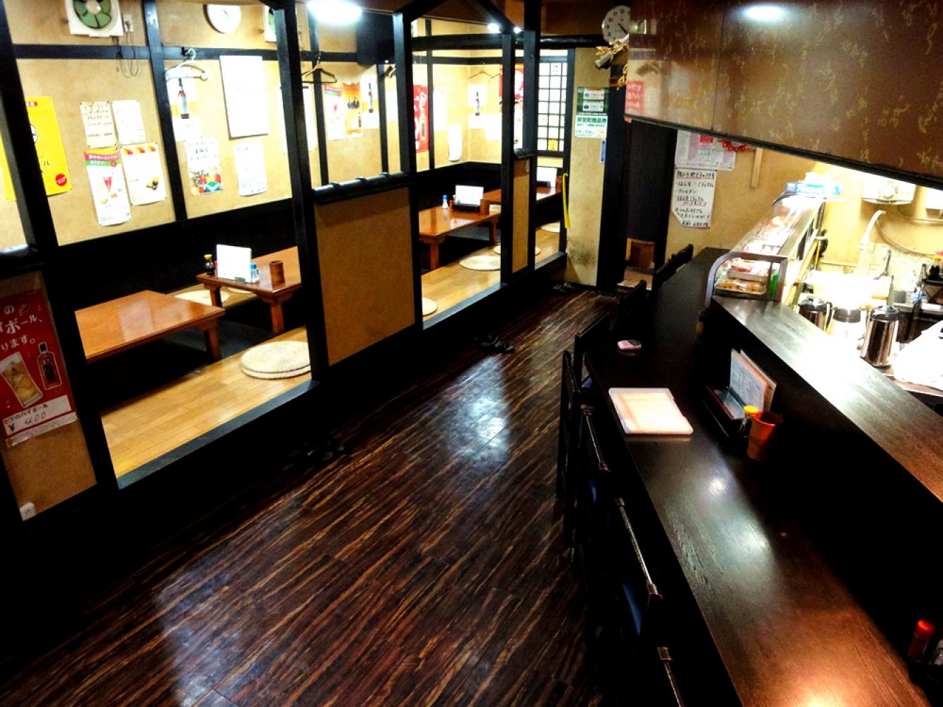 雰囲気のある店内 焼き鳥 力 「りき」